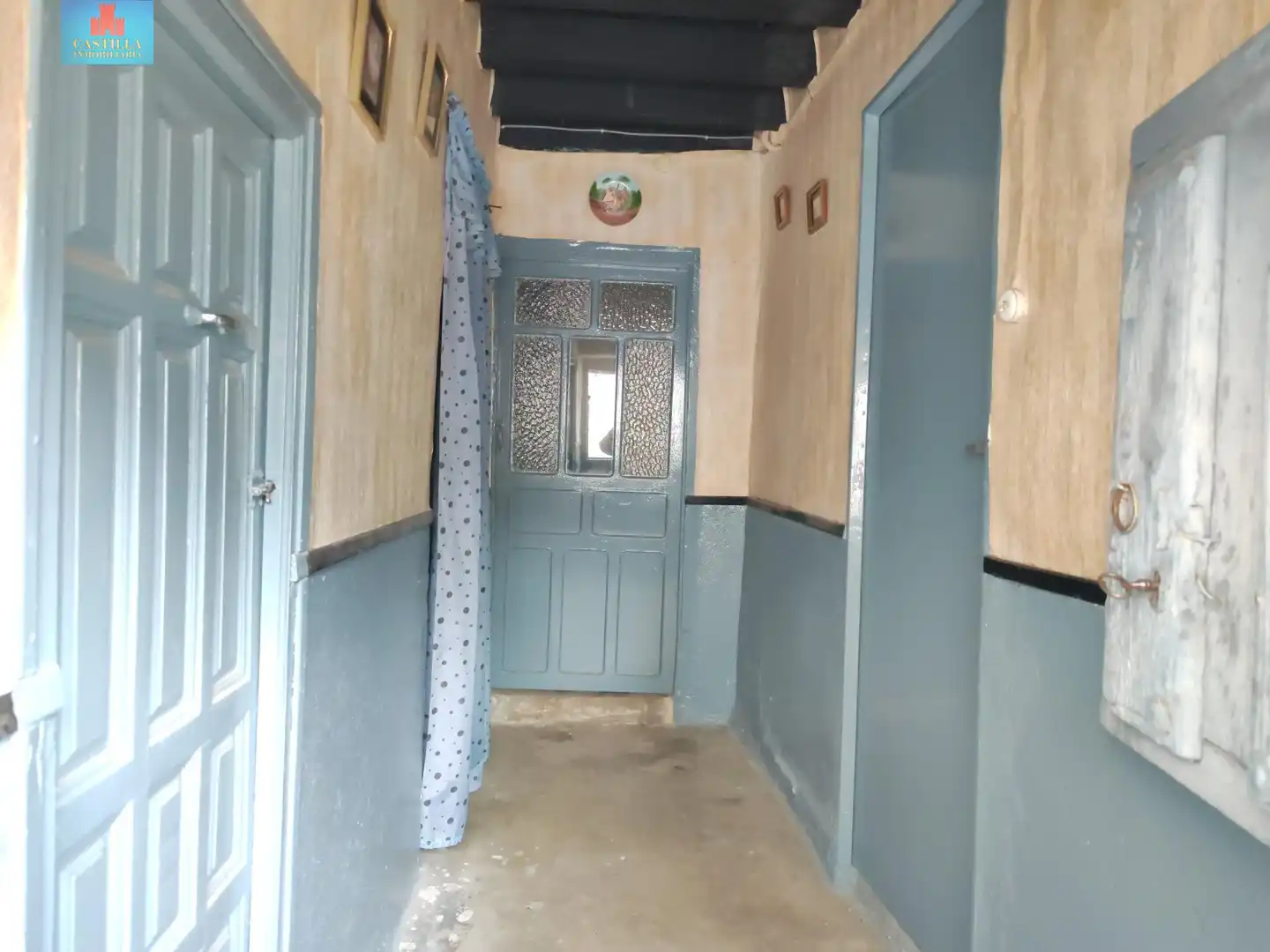 Casa adosada en venta en Navarredondilla