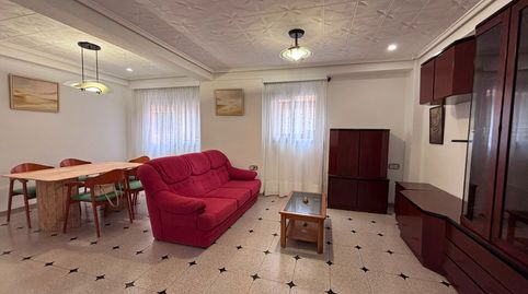 Foto 2 von Wohnung zur Miete in Carrer del Dos de Maig, Zona Concordia, Burjassot