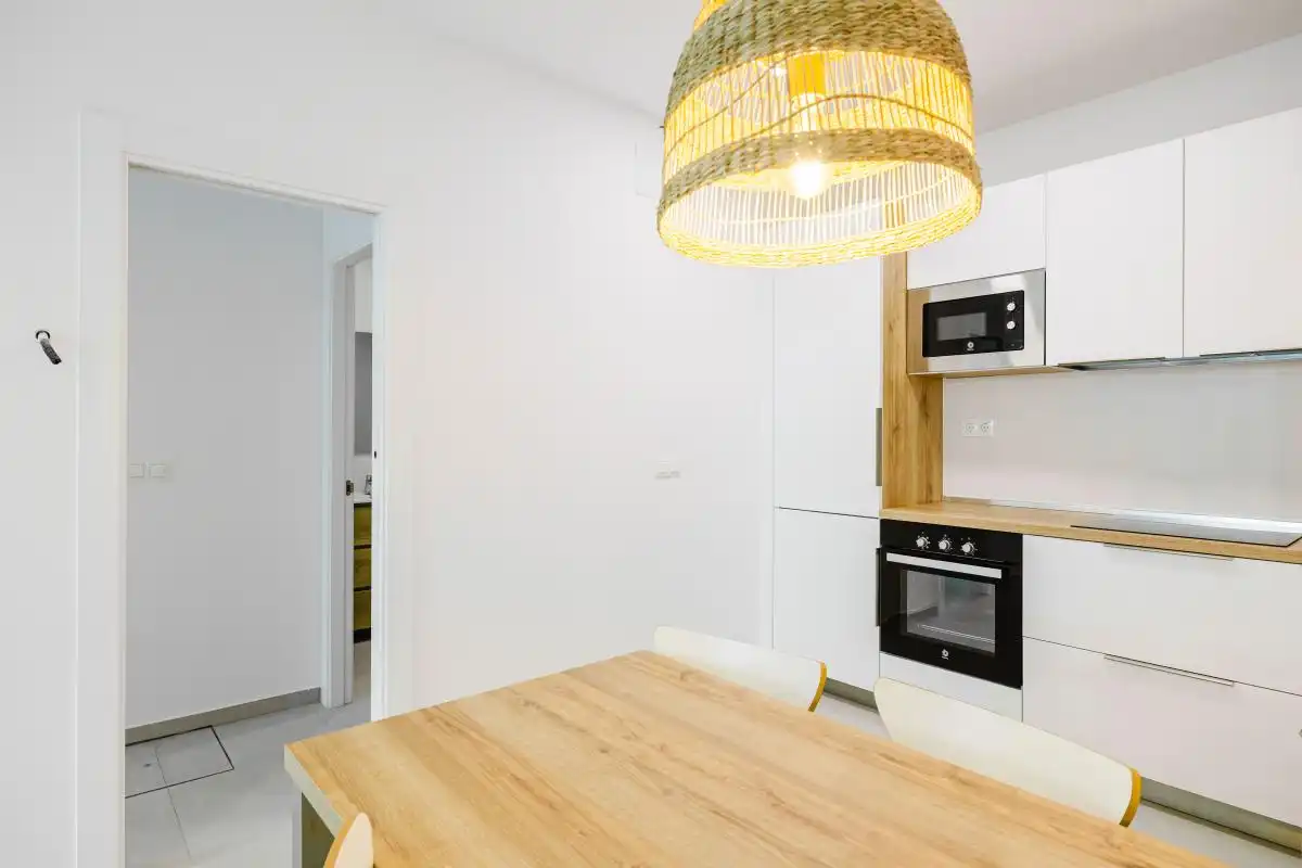 Cuina de Planta baixa en venda en Málaga amb Calefacció
