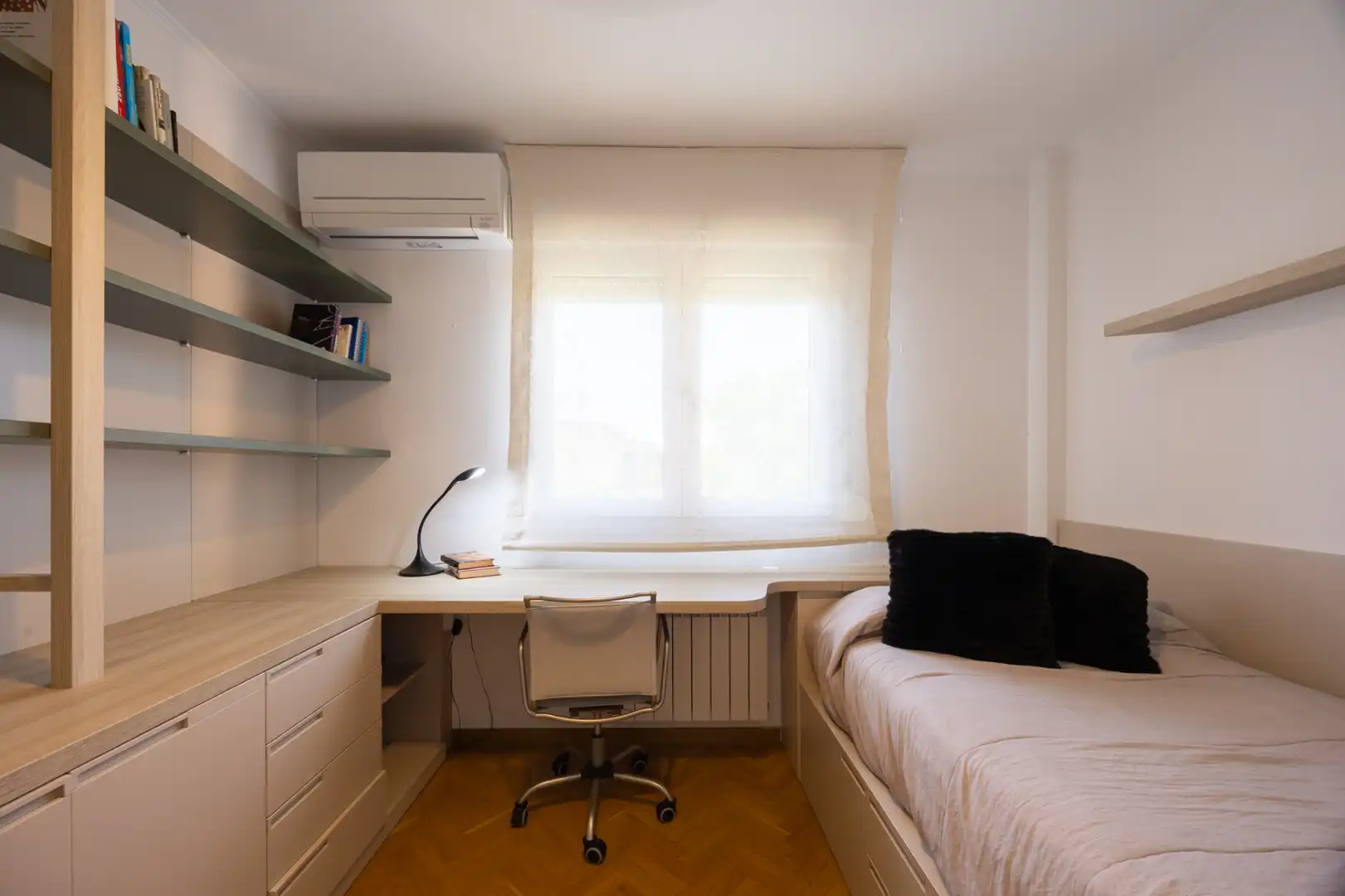 Bedroom of Houses for sale in Toledo  with Air Conditioner, Heating and Private garden