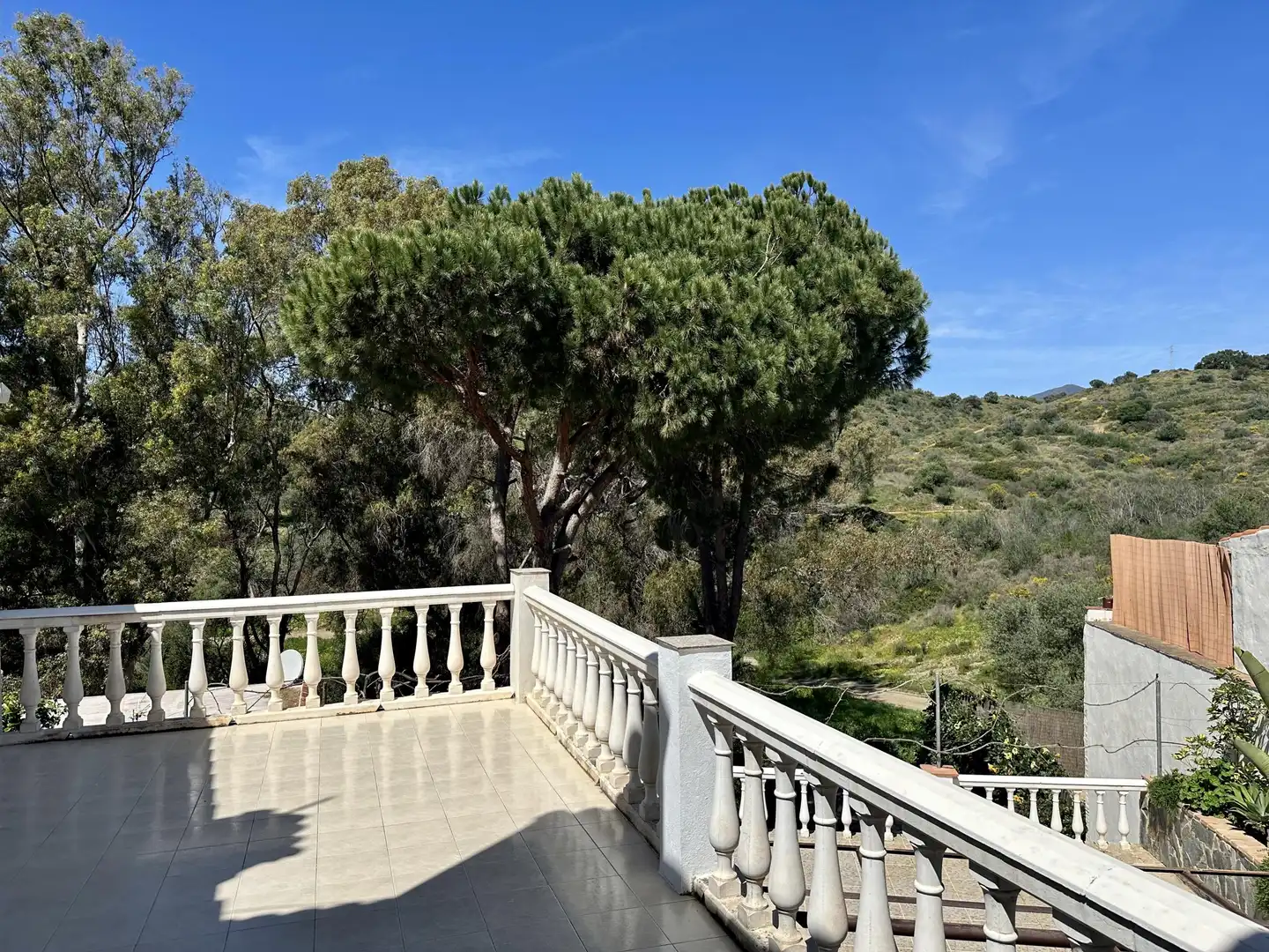 Terraza de Casa o chalet en venta en Marbella con Jardín privado, Terraza y Piscina