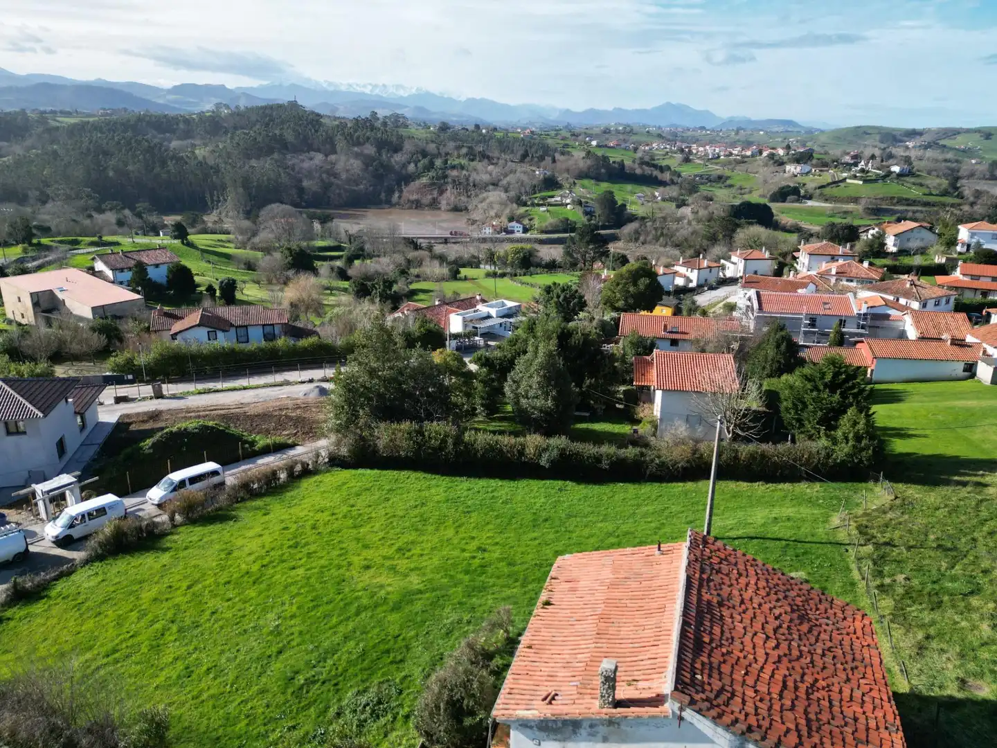 Vista exterior de Residencial en venda en Comillas (Cantabria)