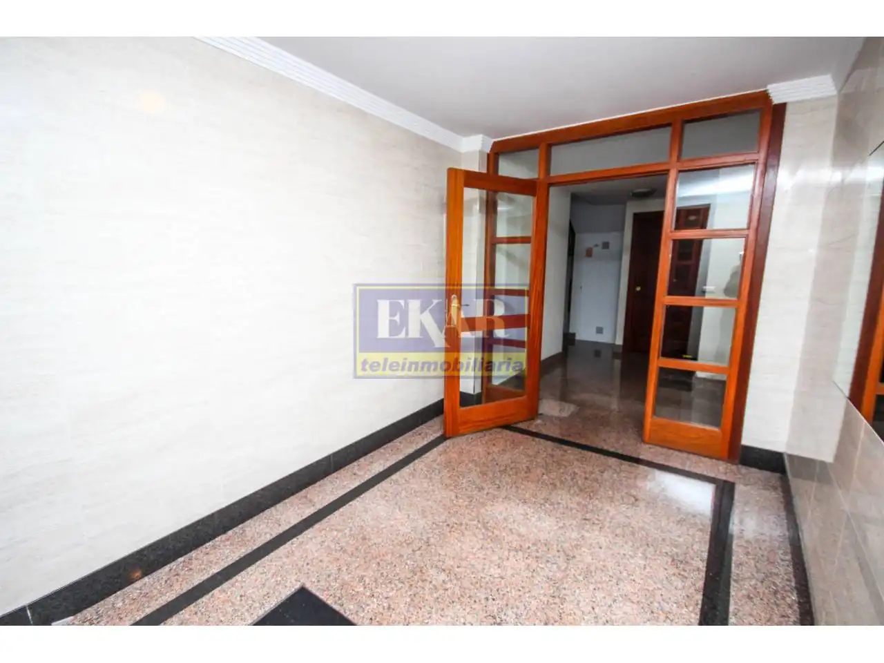 Dúplex en venta en Irun  con Calefacción y Balcón
