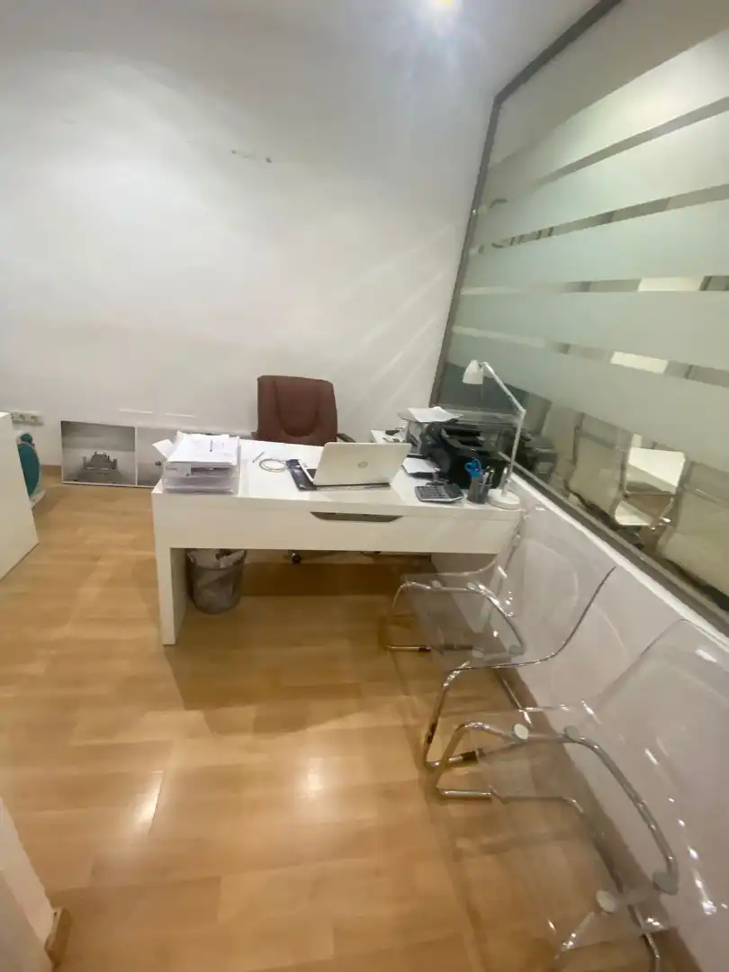 Ufficio in affitto a Avenida Ricardo Soriano 36, imagen 4