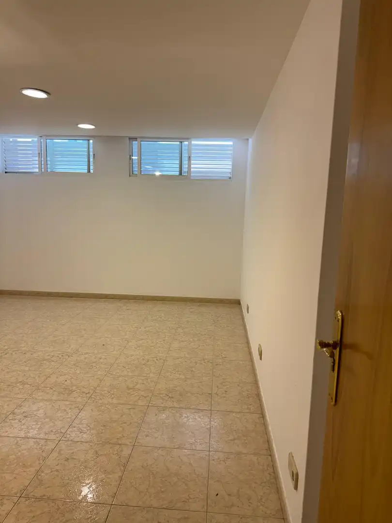Storage room for rent in Santiago de Compostela 