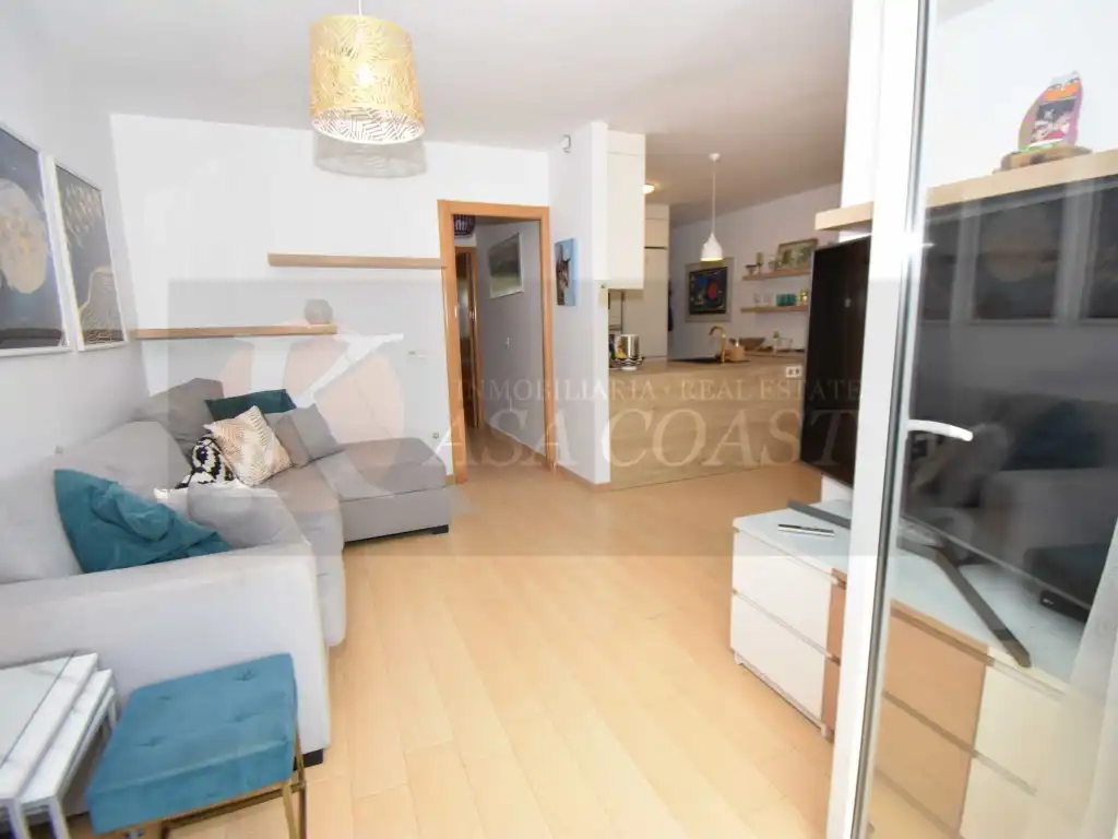 Sala d'estar de Pis en venda en Fuengirola amb Aire condicionat, Terrassa i Piscina comunitària