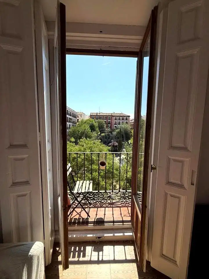 Exterior view of Flat for sale in Madrid  with Balcony