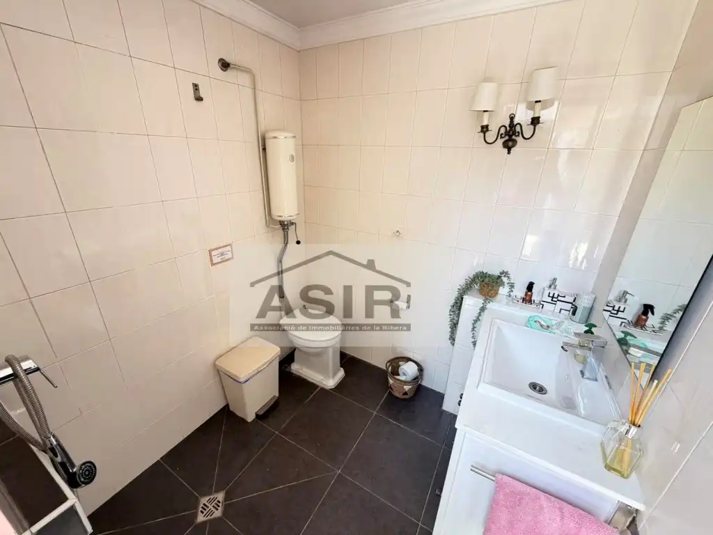 Baño de Casa o chalet en venta en Alzira con Terraza y Piscina