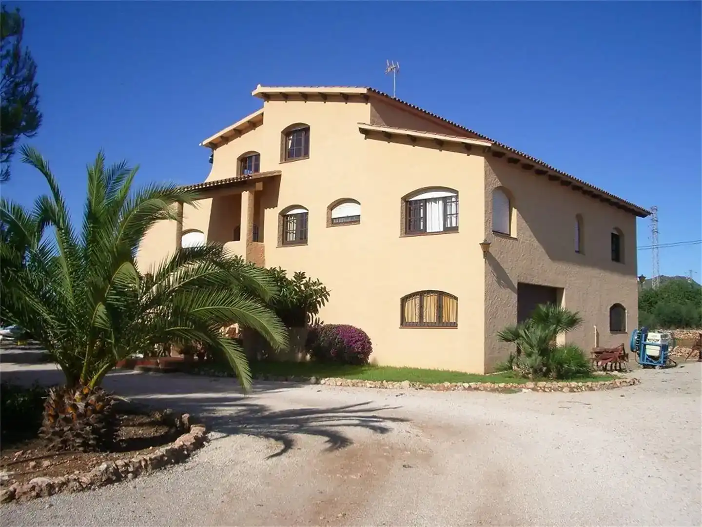 Exterior view of Flat for sale in Roda de Berà  with Private garden, Storage room and Furnished