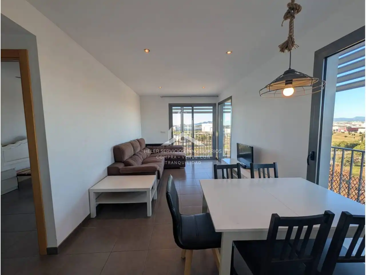 Apartamento de alquiler en Avenida Camp de Morvedre, Ciutat del Transport - La Salera