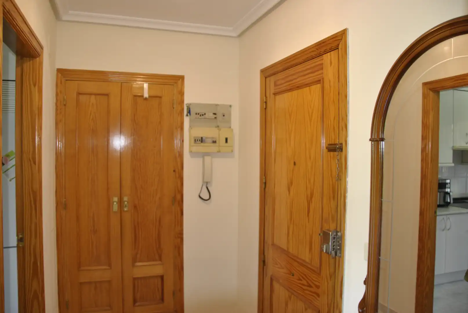 Wohnung zur Miete in Plasencia mit Klimaanlage, Heizung und Terrasse