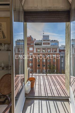 Piso en Venta en Calle de Cea Bermúdez en Vallehermoso