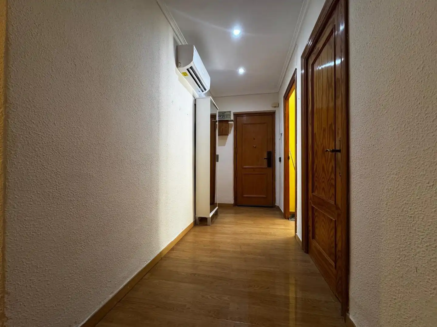 Flat for sale in Alicante / Alacant  with Air Conditioner, Heating and Balcony