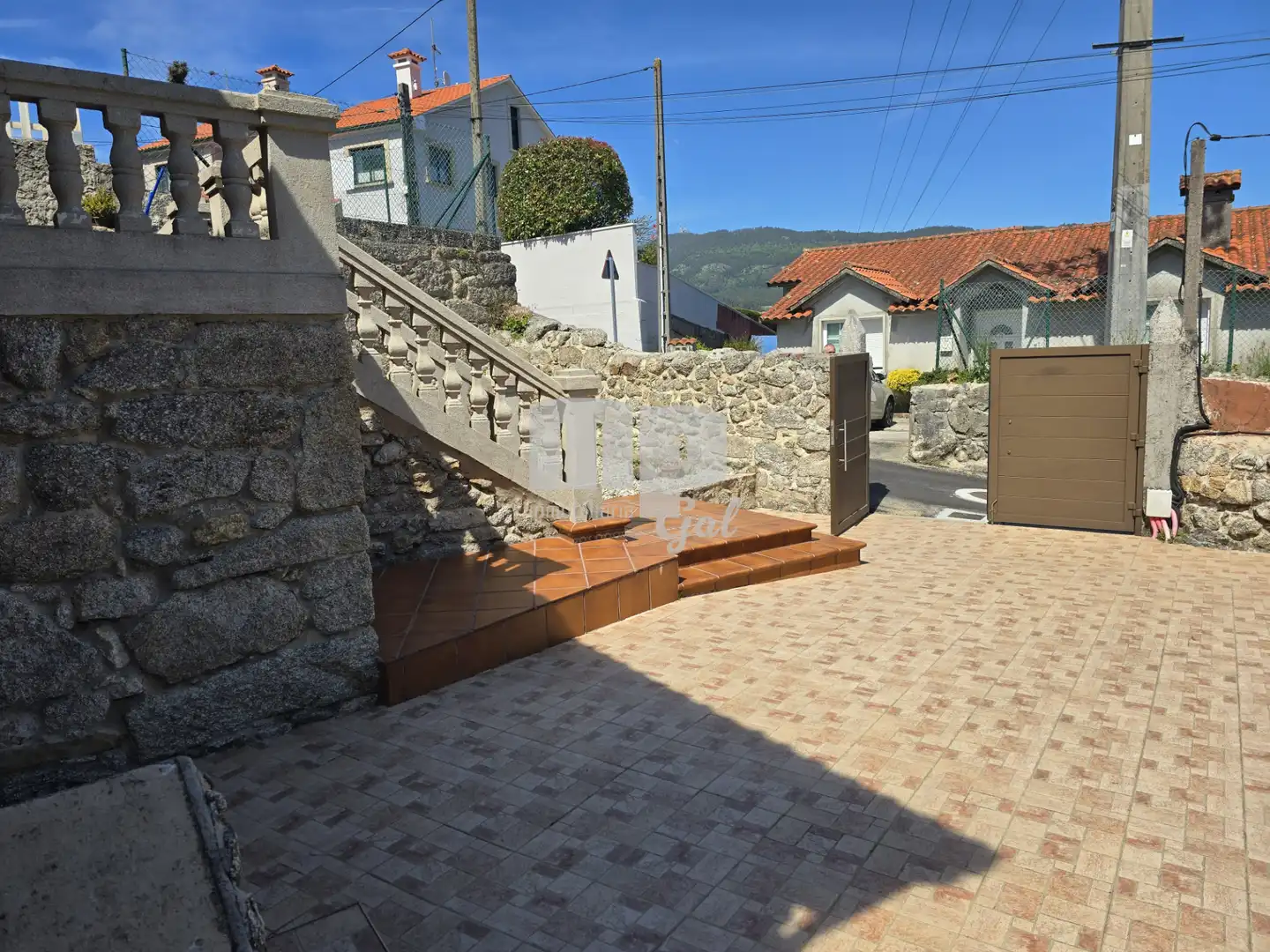 Terrassa de Finca rústica en venda en Moaña amb Jardí privat, Traster i Moblat