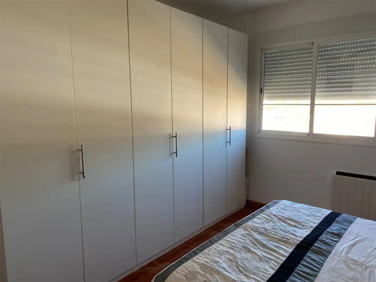 Dormitori de Pis en venda en Villanueva de Algaidas amb Aire condicionat, Moblat i Balcó