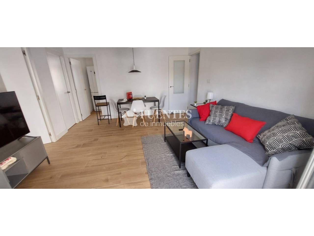 Living room of Flat for sale in Alicante / Alacant  with Furnished and Balcony