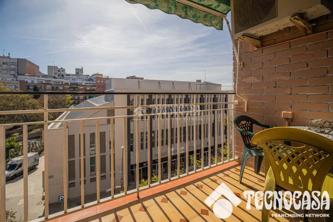 Terraza de Piso en venta en Santa Coloma de Gramenet