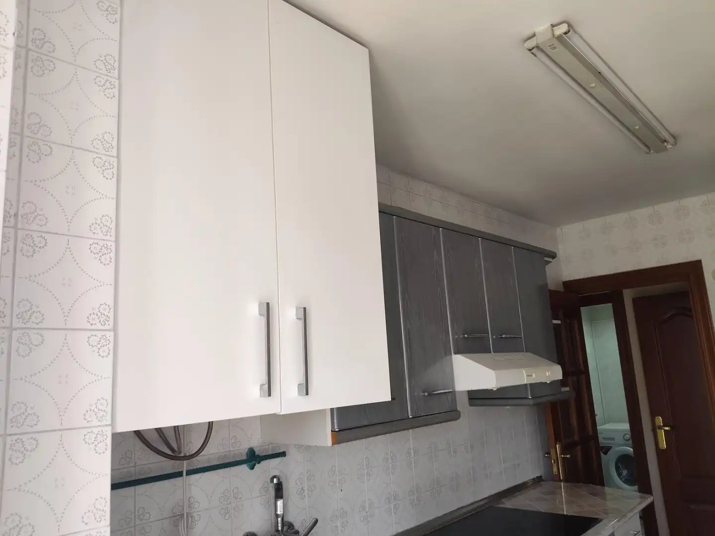 Kitchen of Flat for sale in Zaragoza  with Heating, Terrace and Storage room