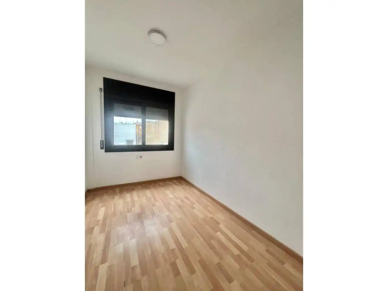 Bedroom of Flat for sale in Tordera  with Air Conditioner, Heating and Parquet flooring
