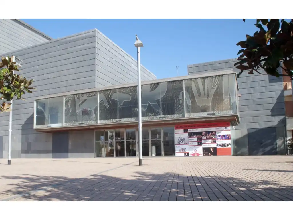 Exterior view of Attic for sale in Roses  with Air Conditioner, Heating and Furnished