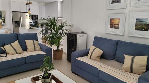 Vivienda con piscina privada y amplio jardín en Almoradí