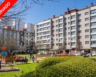 Vista exterior de Apartament en venda en Gijón  amb Aire condicionat, Calefacció i Traster