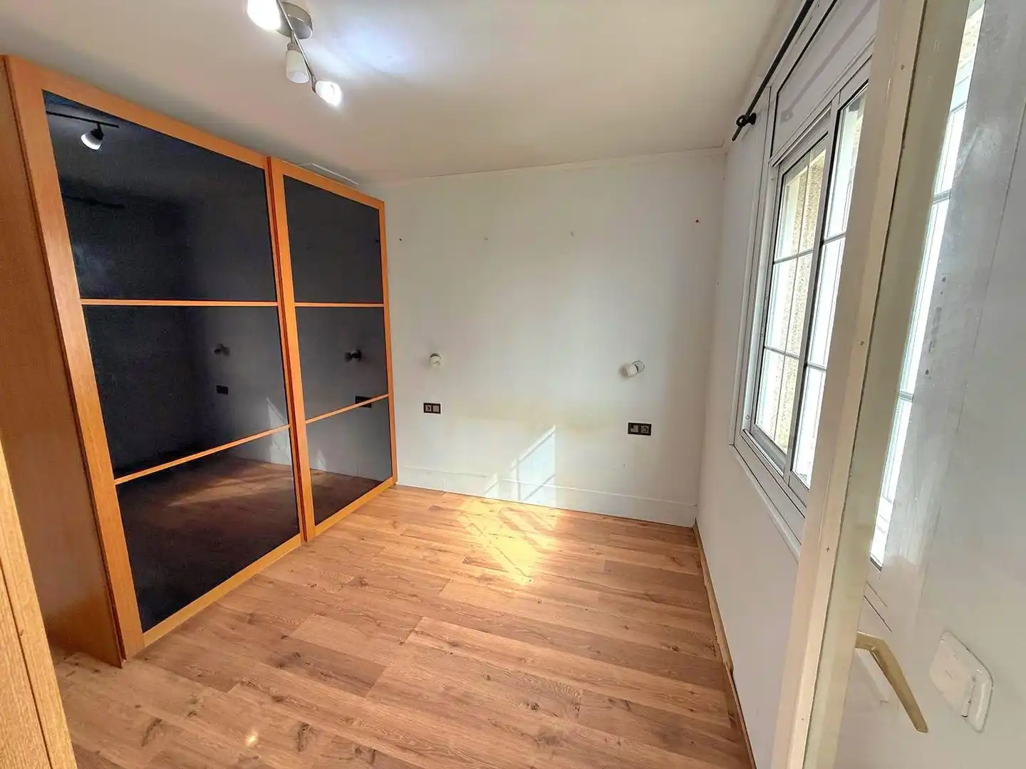 Schlafzimmer von Wohnungen zum Verkauf in Cunit mit Klimaanlage, Heizung und Parkett