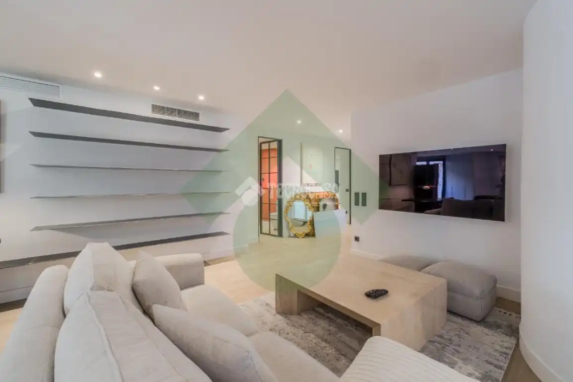Sala de estar de Piso en venta en Madrid