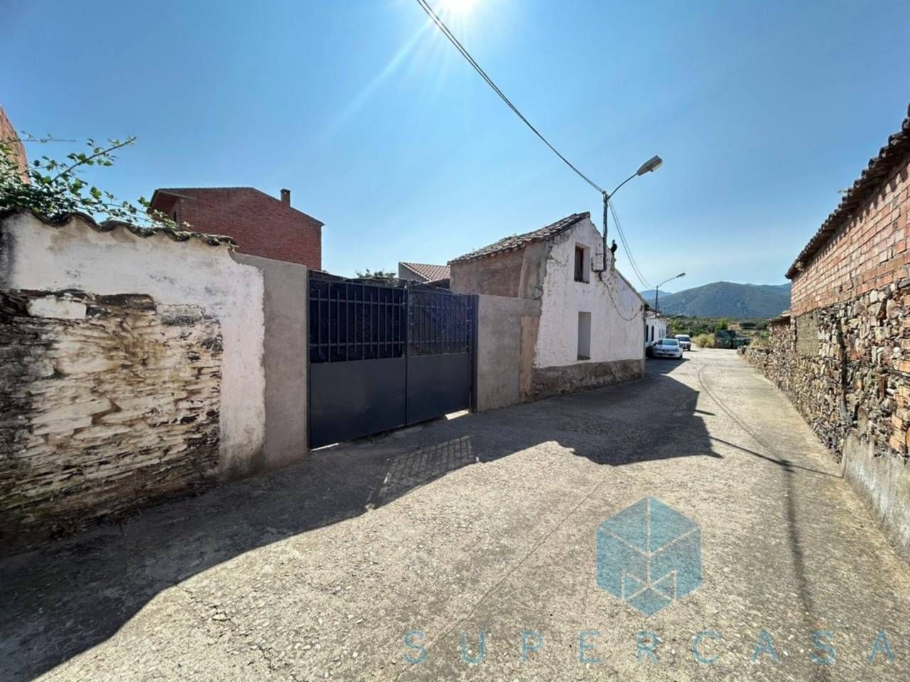 Vista exterior de Casa o xalet en venda en Navas de Estena amb Calefacció i Jardí privat