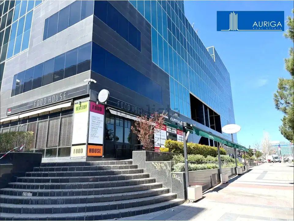 Local comercial en venda a Barajas, imagen 2