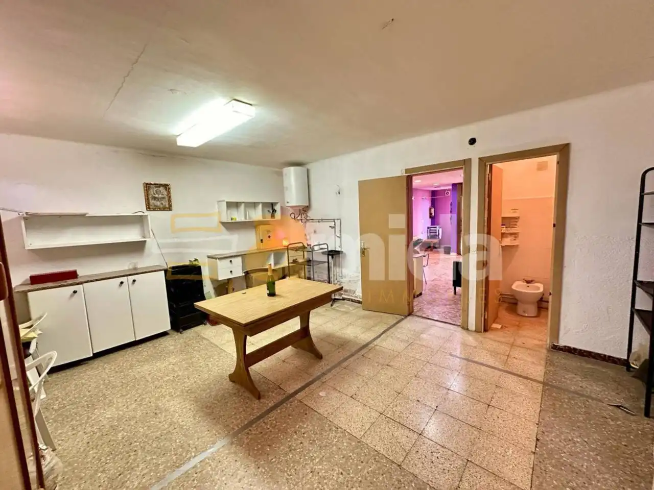 Cuina de Local en venda en Sabadell amb Aire condicionat