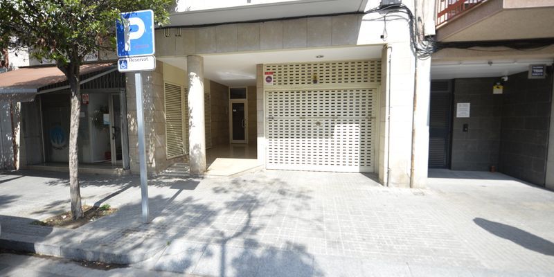 Exterior view of Garage for sale in  Barcelona Capital