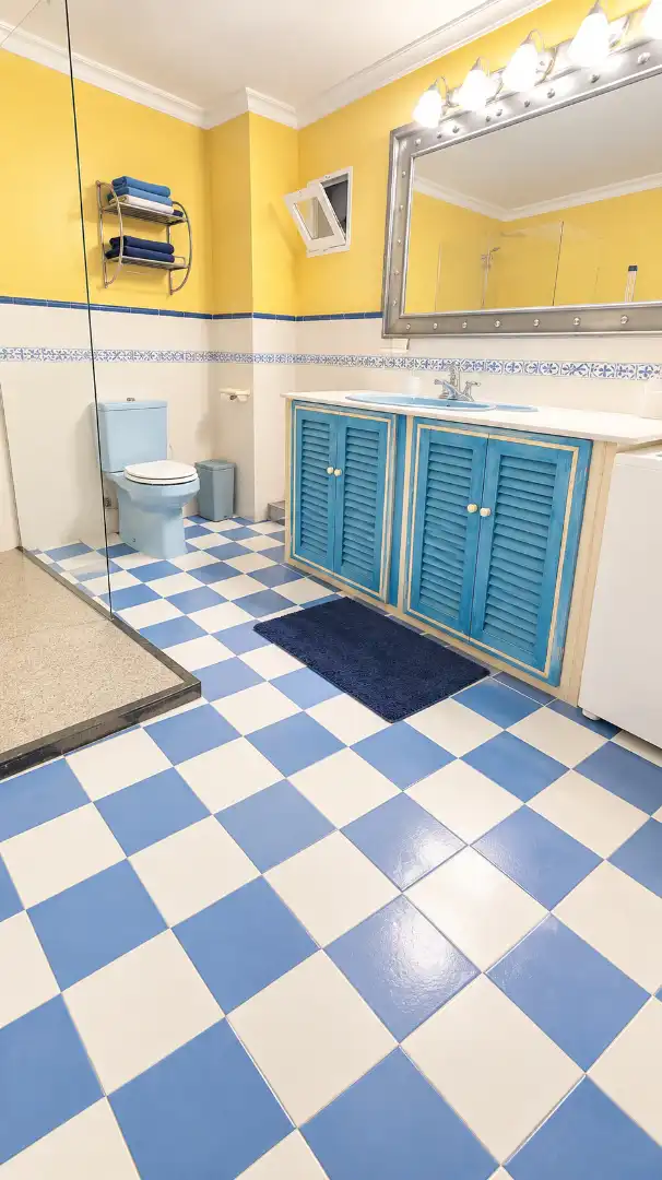 Bany de Edifici en venda en Manilva Pueblo