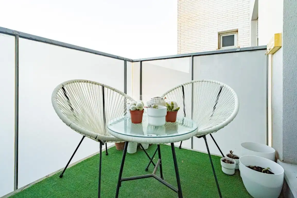 Balcony of Flat for sale in Granada  with Air Conditioner, Heating and Terrace