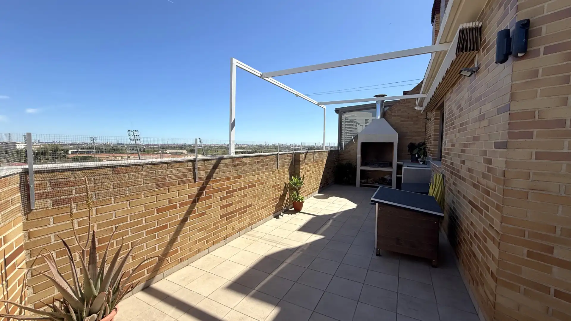 Terrace of Attic for sale in Torrent  with Air Conditioner, Terrace and Storage room