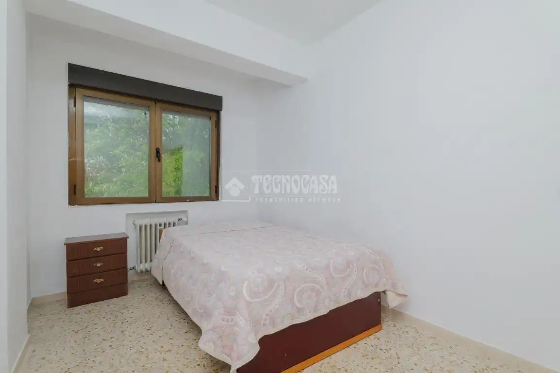 Bedroom of Flat for sale in Madrid  with Heating, Parquet flooring and Terrace