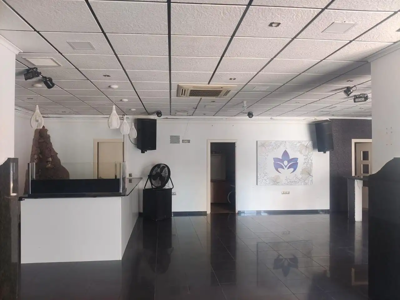 Local comercial de lloguer a Enrique Torres Gómez, imagen 9