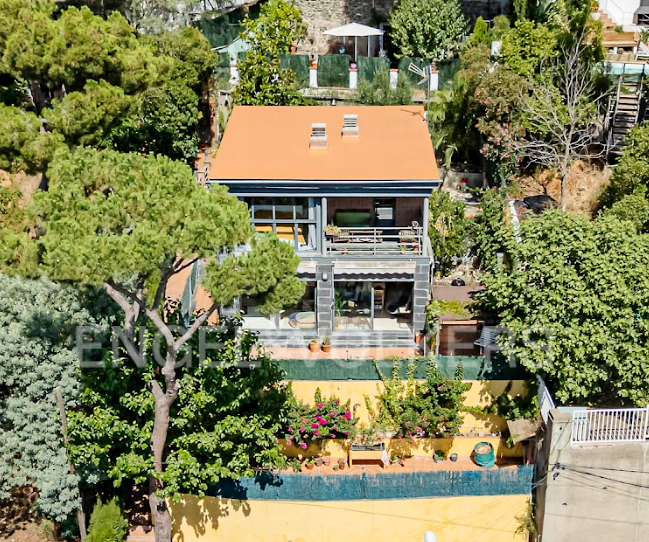 Foto 1 de Casa o xalet en venda a Vallvidrera - Tibidabo - Les Planes, Barcelona