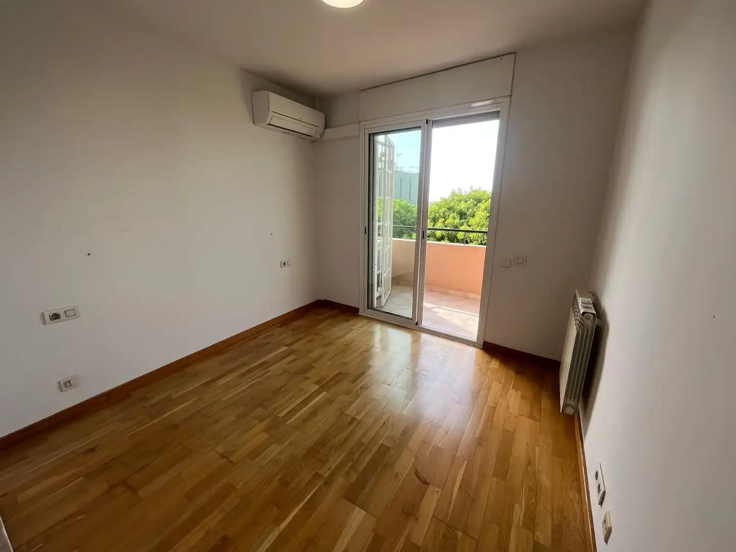 Terrassa de Casa adosada en venda en El Masnou amb Aire condicionat, Calefacció i Jardí privat