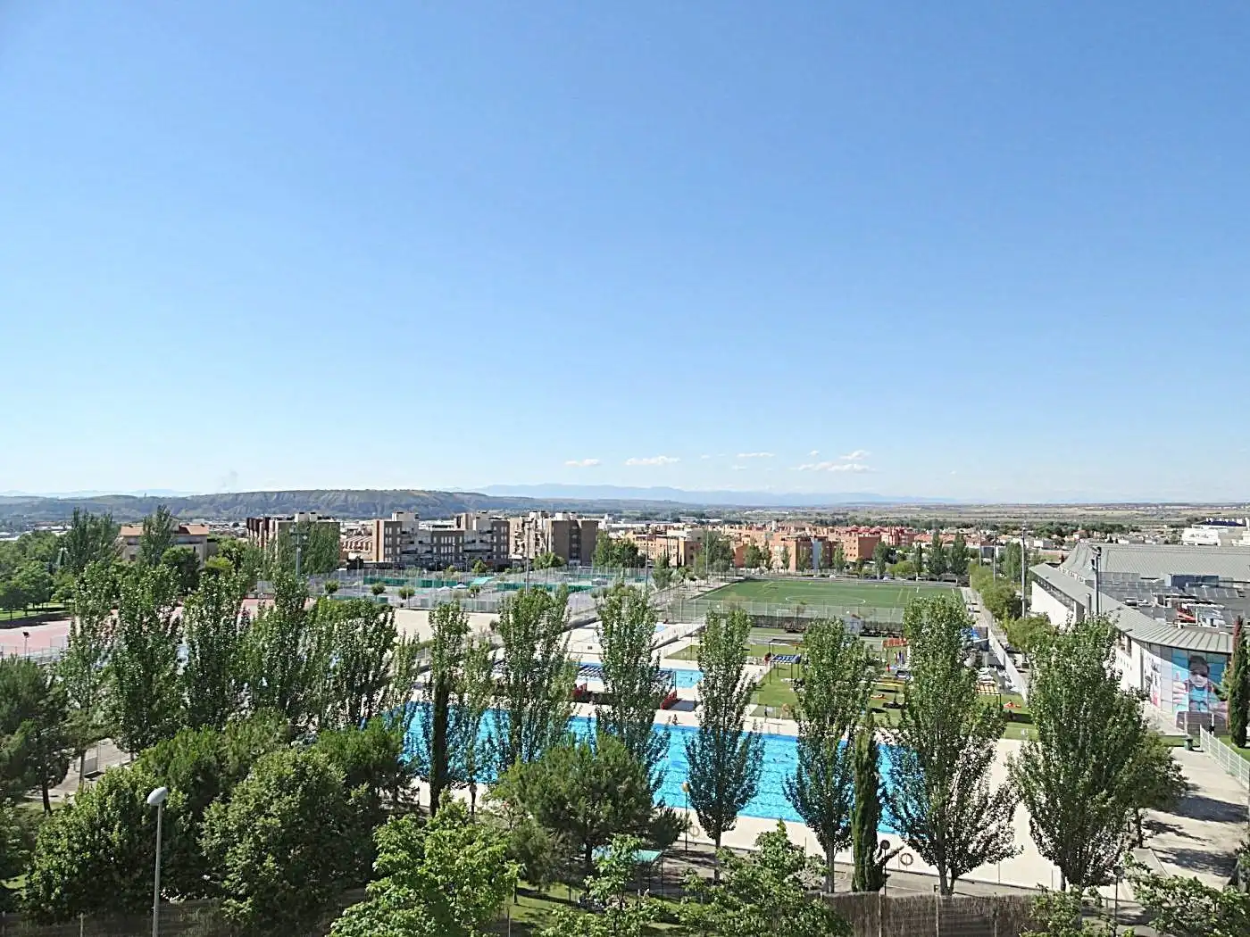 Swimming pool of Flat for sale in Arganda del Rey  with Air Conditioner, Heating and Terrace