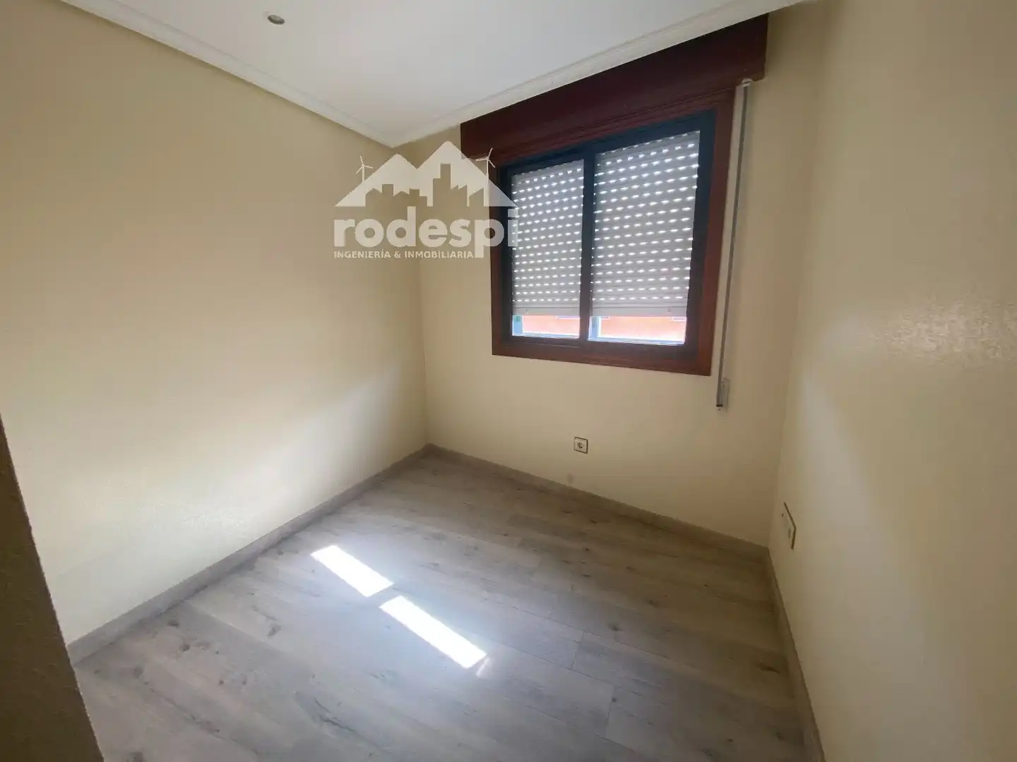 Bedroom of Flat for rent in A Cañiza    with Heating, Storage room and Furnished