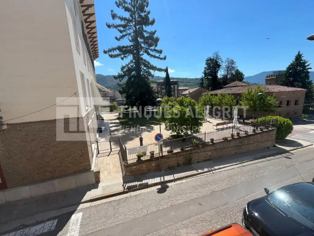 Exterior view of Houses for sale in La Pobla de Segur