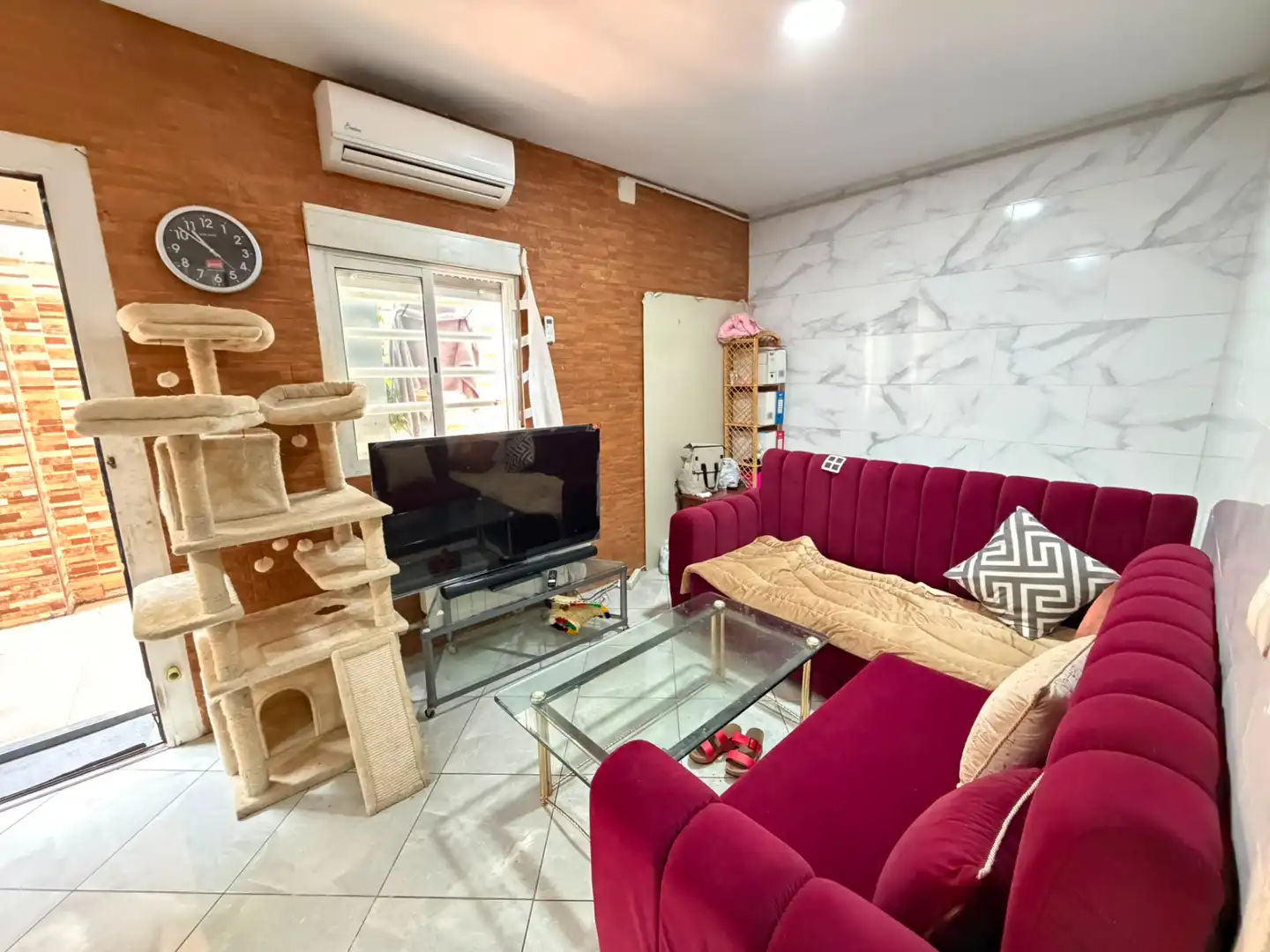 Piso con terraza en venta en Carrer de la Mariola, imagen 2