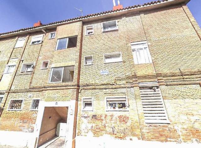Piso en Venta en C/ Zapardiel en Delicias