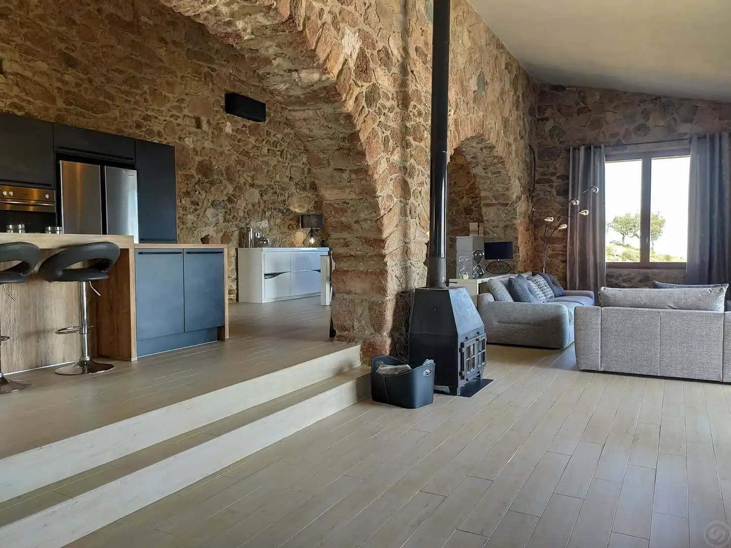 Wohnzimmer von Country house zum Verkauf in La Jonquera mit Klimaanlage, Heizung und Terrasse