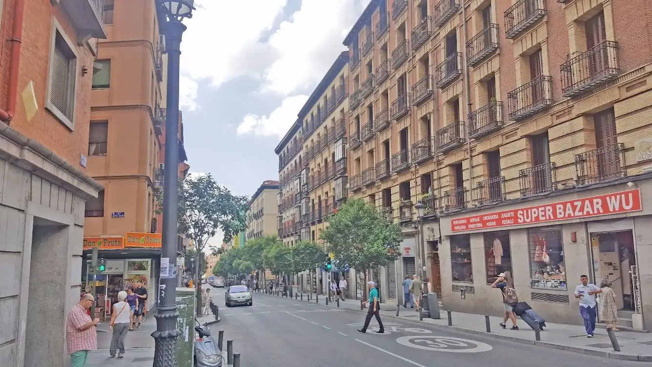 Vista exterior de Ático de alquiler en Madrid con Aire acondicionado, Calefacción y Amueblado