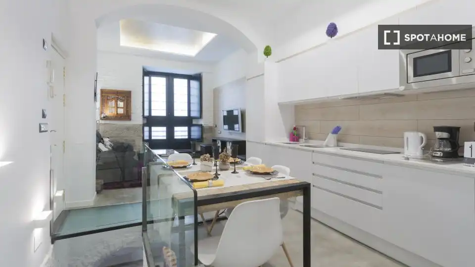 Fotografía del inmueble reportado: 2.350 €/mes — Universidad – Malasaña, Madrid