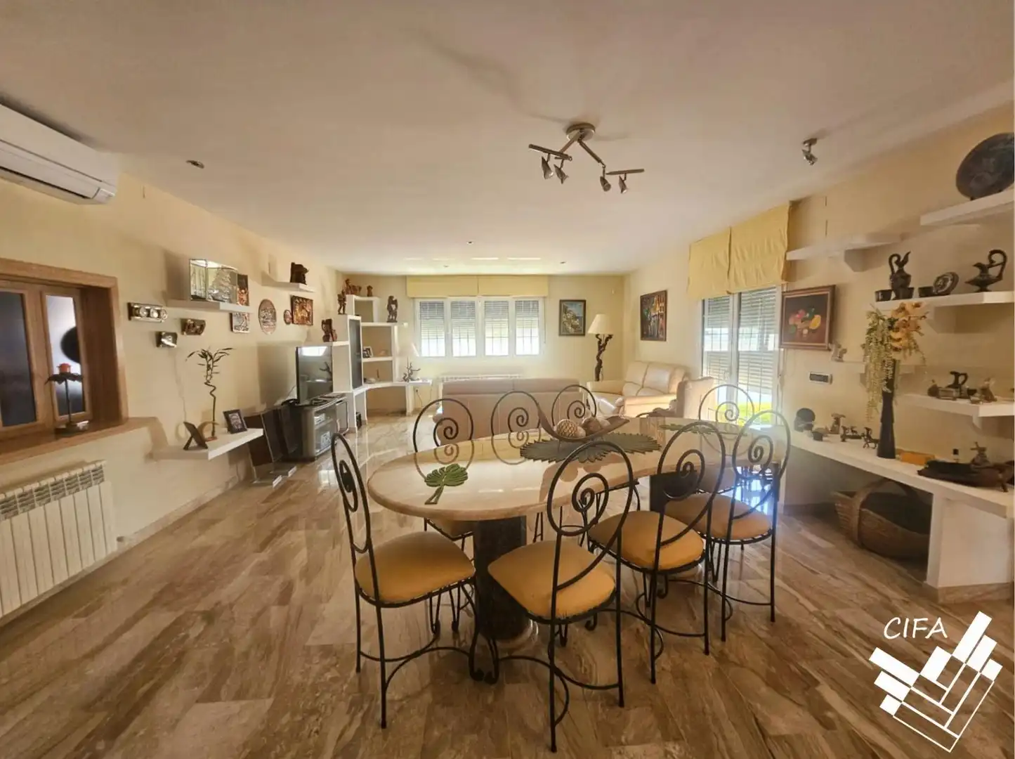 Comedor de Casa o chalet en venta en Vinaròs con Aire acondicionado, Calefacción y Jardín privado