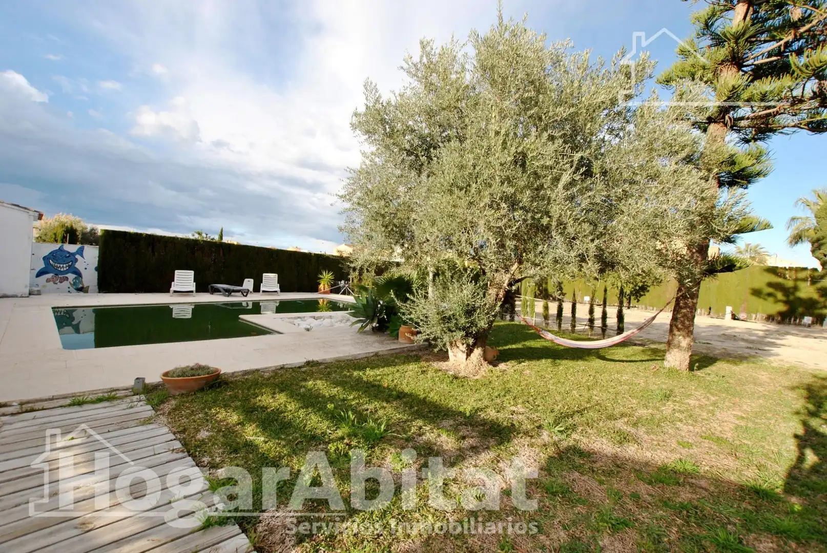 Jardí de Casa o xalet en venda en Oliva amb Aire condicionat, Jardí privat i Terrassa