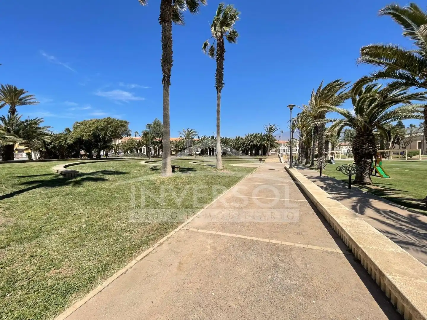 Vista exterior de Piso en venta en El Ejido con Amueblado